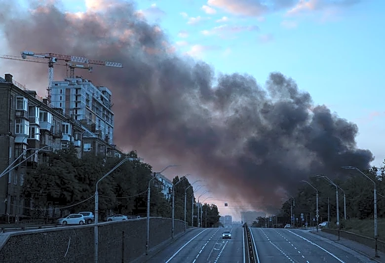 Rusia bombardea Kiev con una de las mayores oleadas de misiles balísticos de la guerra