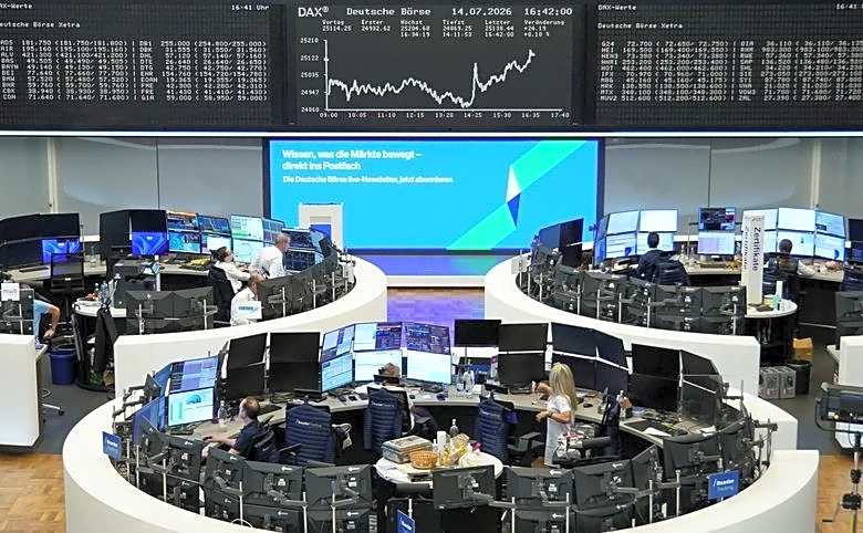 Las acciones europeas bajan mientras la tensión en Oriente Medio impulsa el precio del petróleo