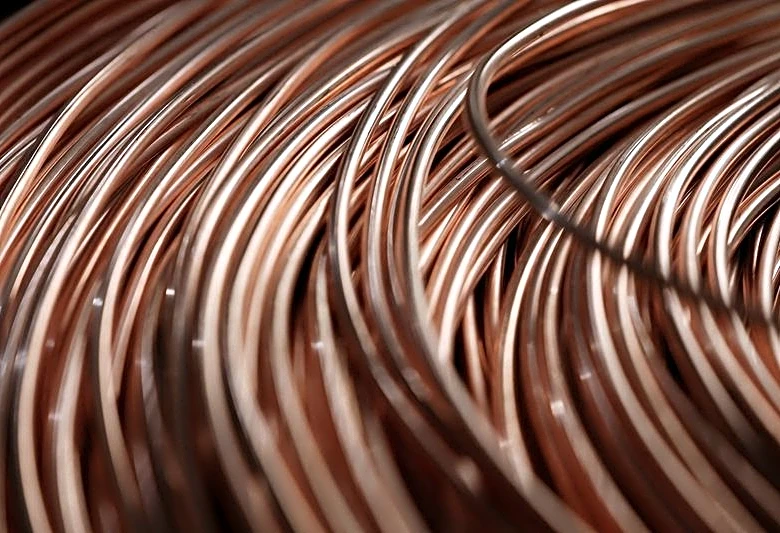 Cobre sube por importaciones chinas, que tocan nivel más alto de últimos nueve meses