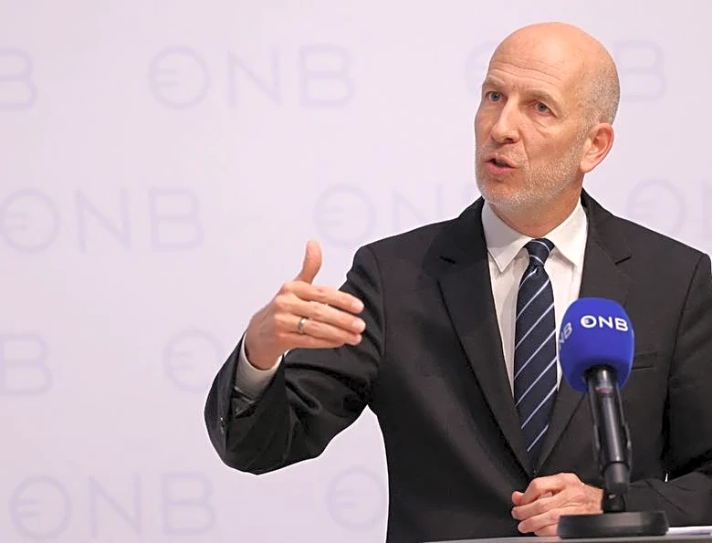 El BCE tendrá que subir las tasas si la inflación empeora, dice Kocher a Bloomberg TV