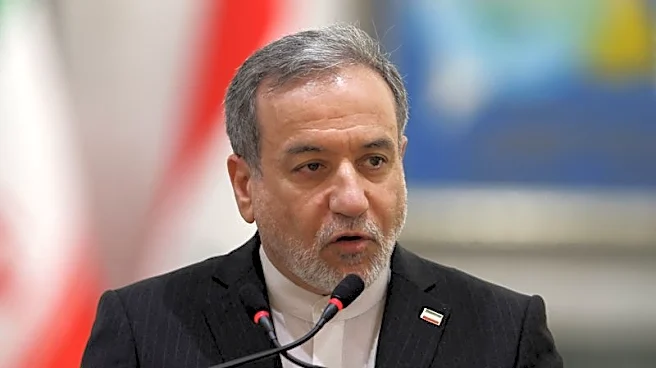 El ministro de Exteriores de Irán habla de la seguridad de Ormuz con sus homólogos saudita y omaní