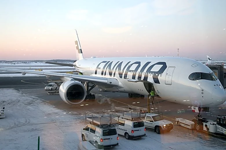 Finlandia cierra el espacio aéreo cerca de su frontera con Rusia en el sur