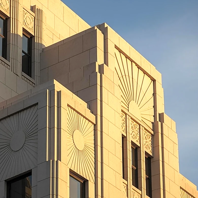 El Ayuntamiento de Houston: Un Icono del Estilo Art Déco