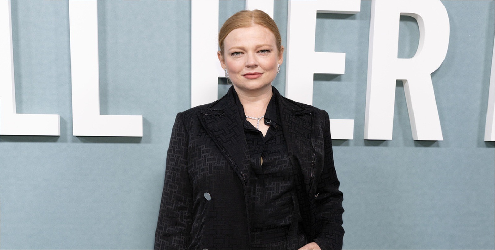 VIDEO | Sarah Snook says Jake Lacy 'kept it light' on set while filming 'All Her Fault'