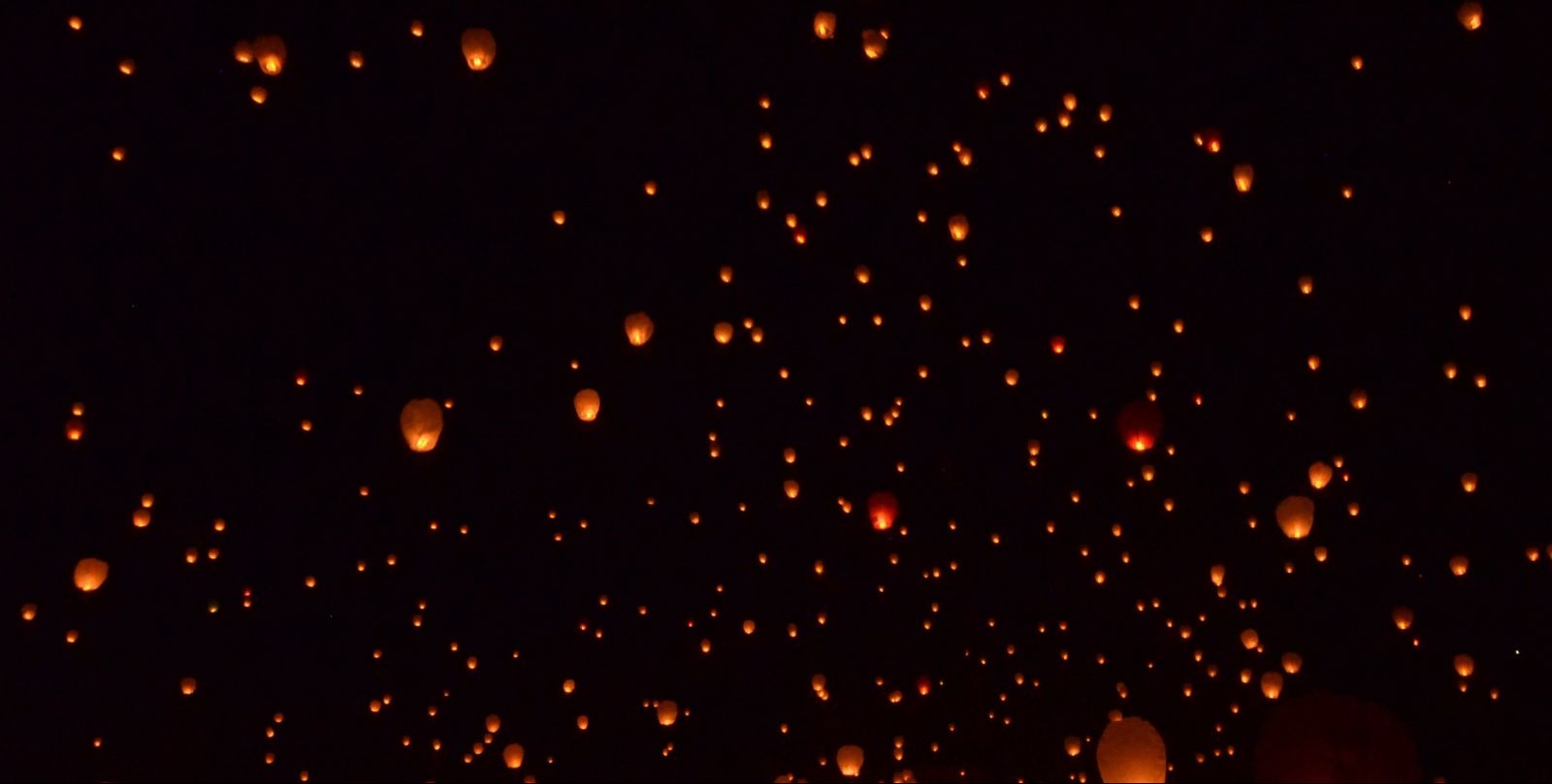VIDEO | Taiwan's sky lantern festival visitors hope for more peaceful future