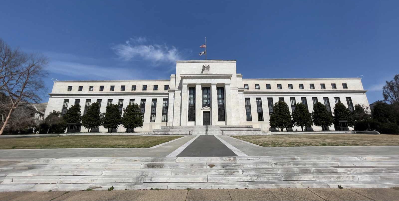 Powell dirige su última reunión al frente de la Fed en medio de la inquietud por la inflación