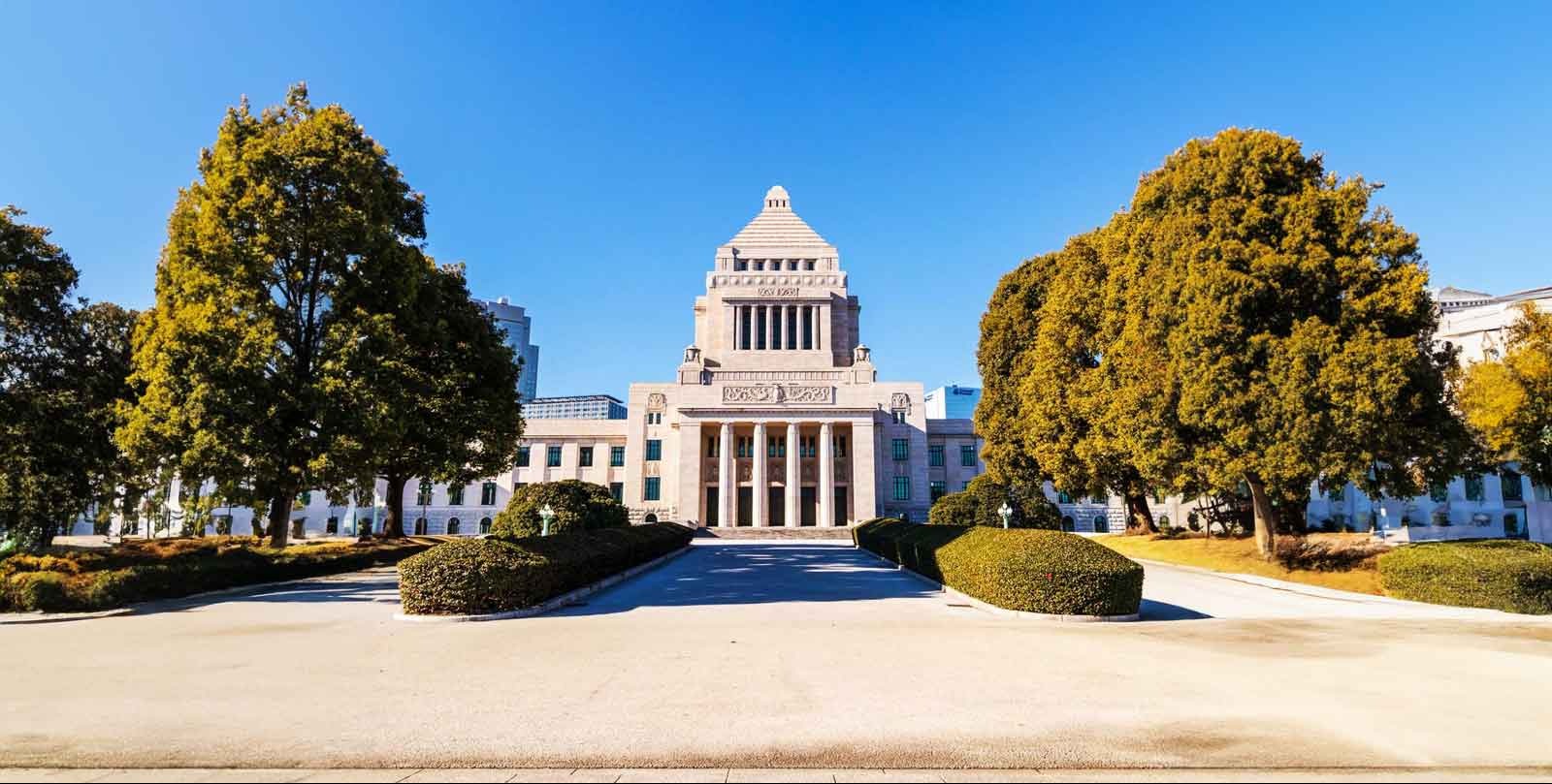 Japan reaffirms no-nukes pledge after senior official suggests acquiring weapons