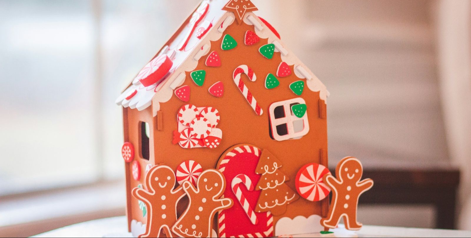 VIDEO | Gingerbread NYC returns with edible city icons at the Museum of the City of New York