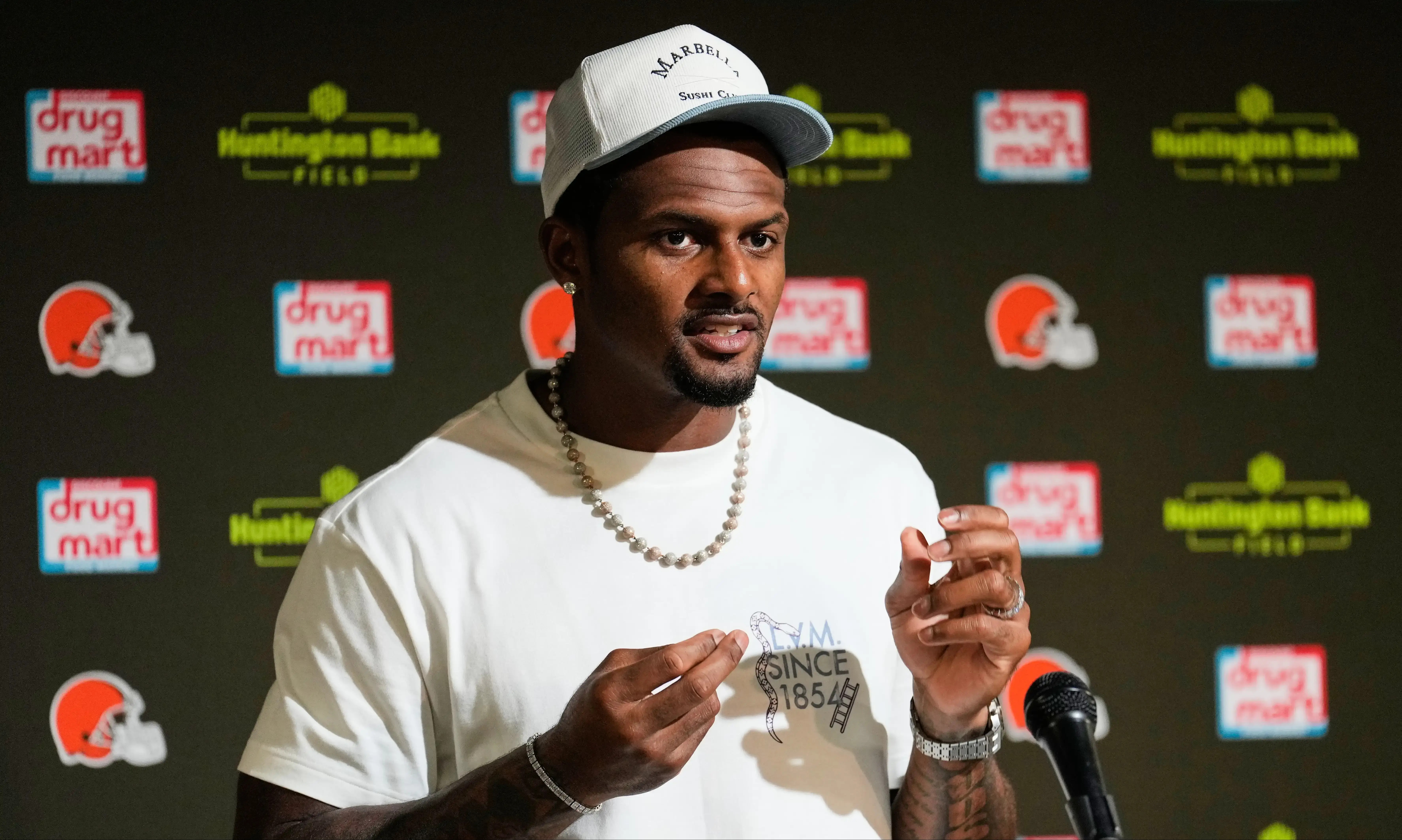 Deshaun Watson named Cleveland Browns starting quarterback