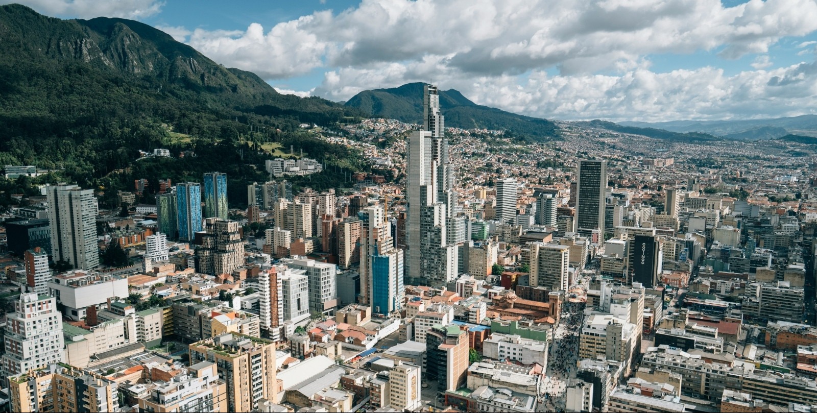 Venezuela y Colombia acuerdan cooperación militar contra las "mafias"