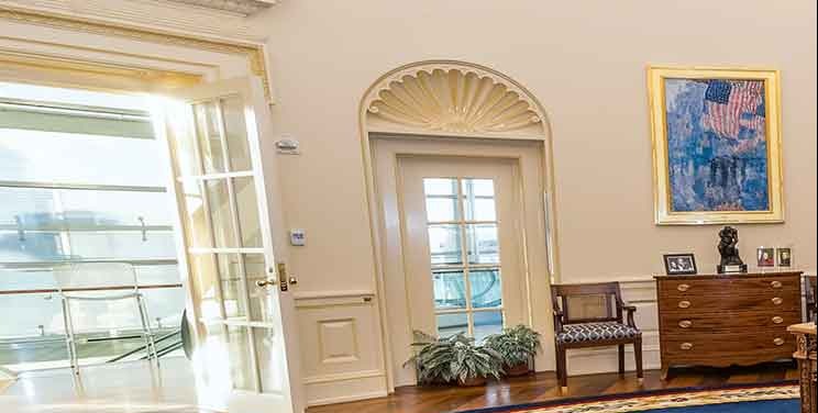 Trump signs order to boost oversight of proxy advisory firms