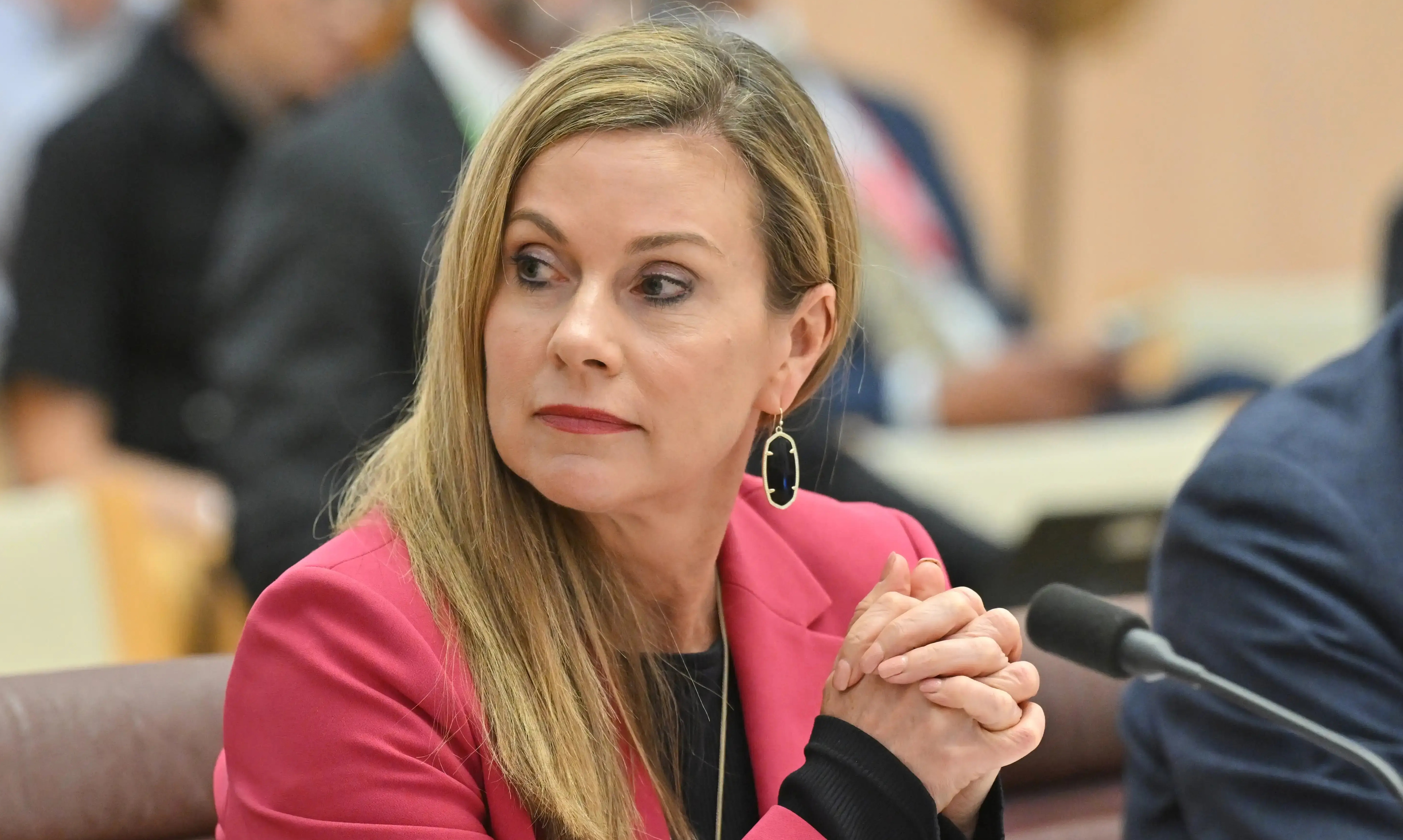 Australian prime minister condemns delay of changes to child social media ban