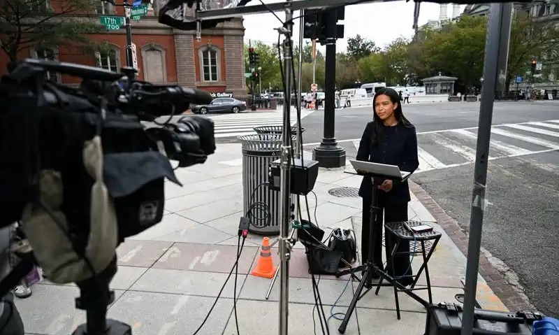 CNN, MS NOW and Politico suing Trump over White House ban
