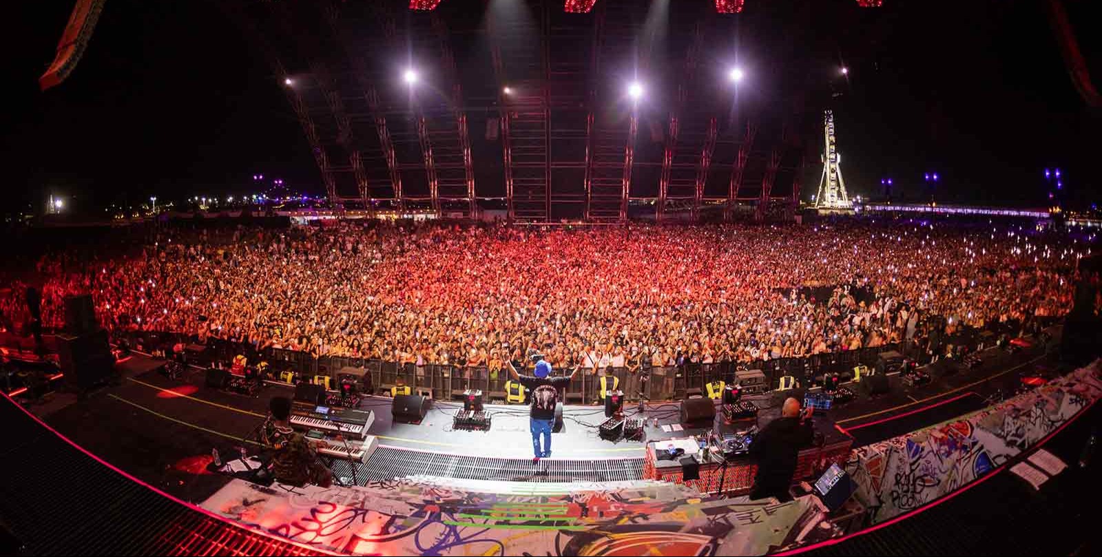 The Strokes condemn U.S. foreign intervention on Coachella stage