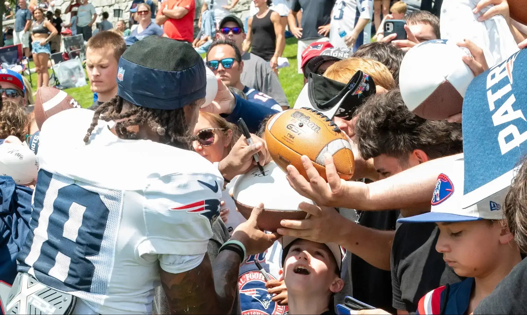 Patriots HC Mike Vrabel sends strong message on Kyle Williams' future