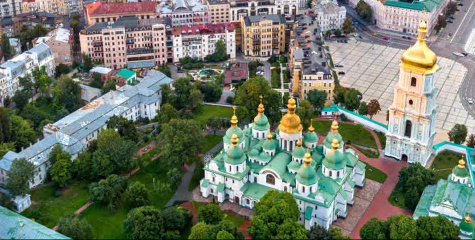 Russia and Ukraine's combined war casualties could reach 2 million soon, report estimates