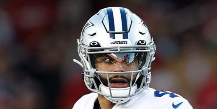 The Dynasty Fantasy Football Pivot: When a Rebuild Should Start Buying Veterans