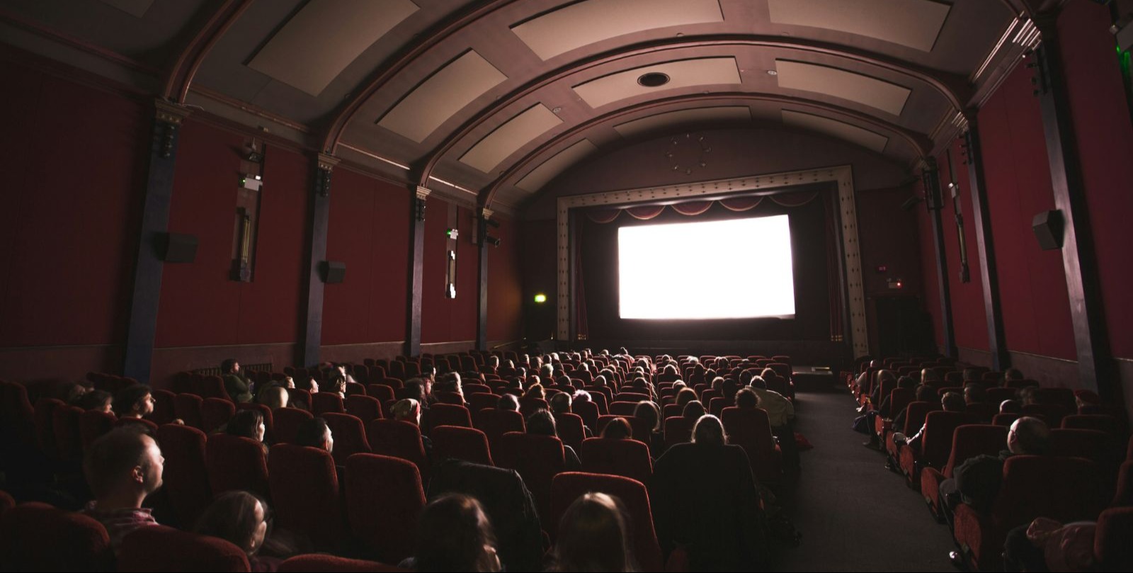 VIDEO | What Netflix's acquisition of Warner Bros. means for the movies, AP Explains