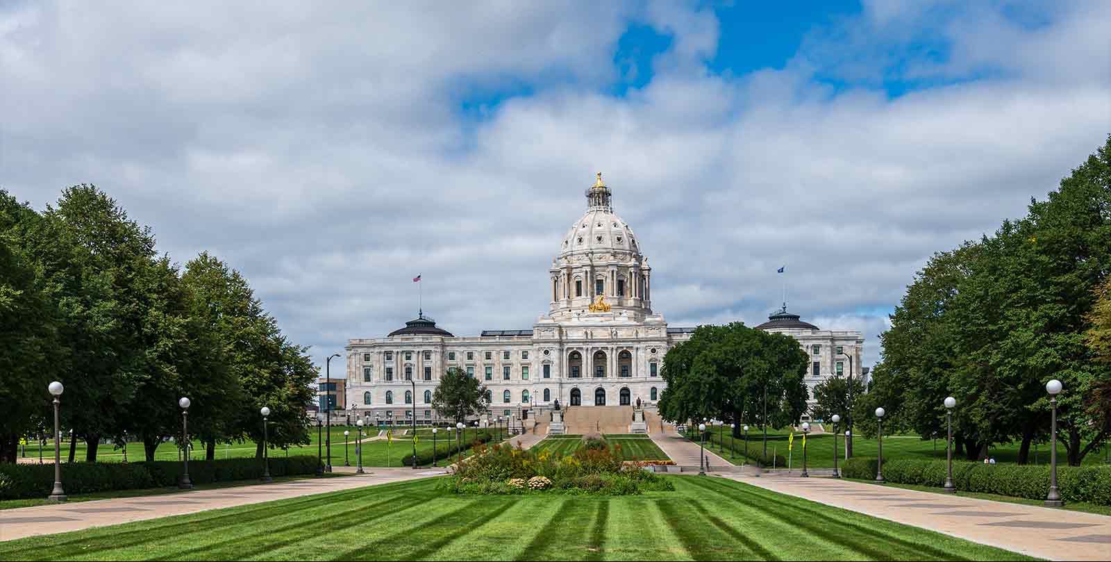 Anti-ICE protest at Minnesota church leads to arrests but no charges for journalist Don Lemon
