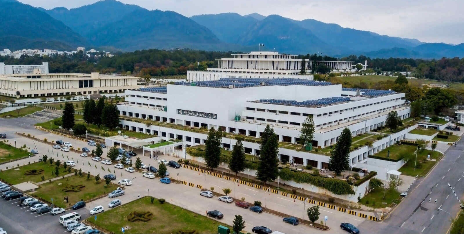 Pakistan says imprisoned ex-PM Imran Khan 'in good health' after eye procedure