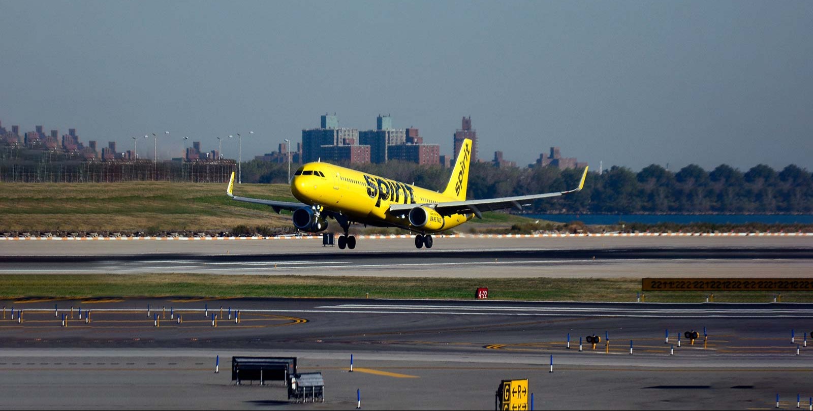 US says more than 450 TSA officers have quit since funding standoff