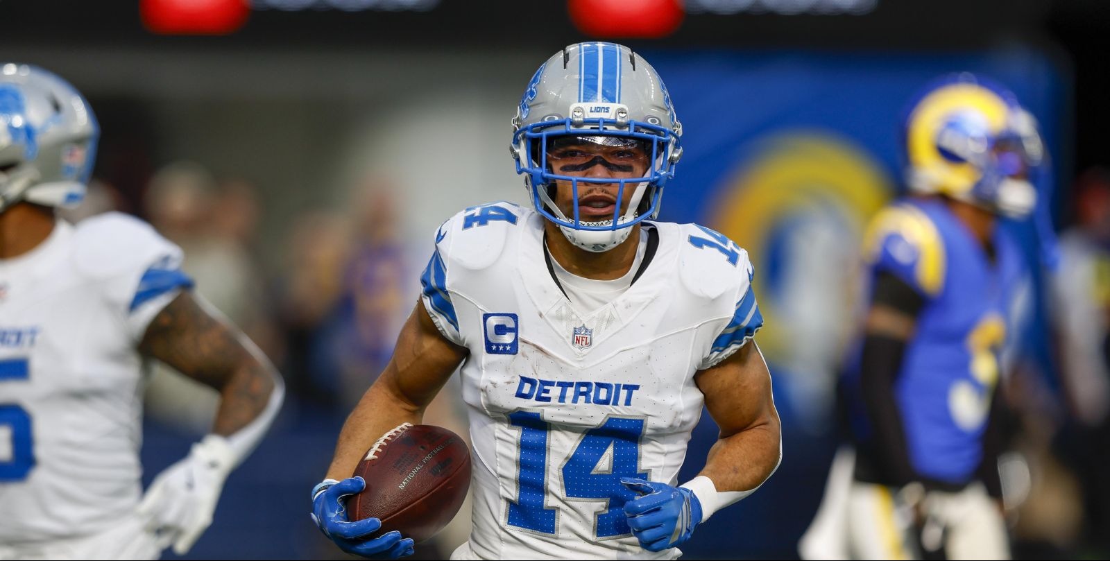 How One Fantasy Football Waiver Pickup Can Turn a Season Into a League Legend