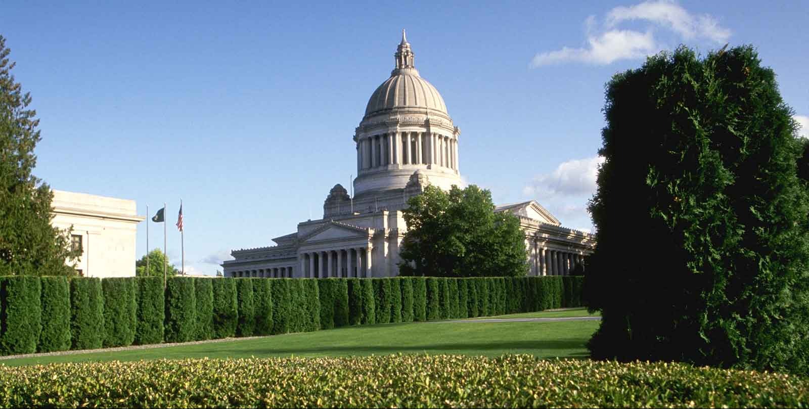 Brazil's Lula holds call with Trump, agrees to visit Washington