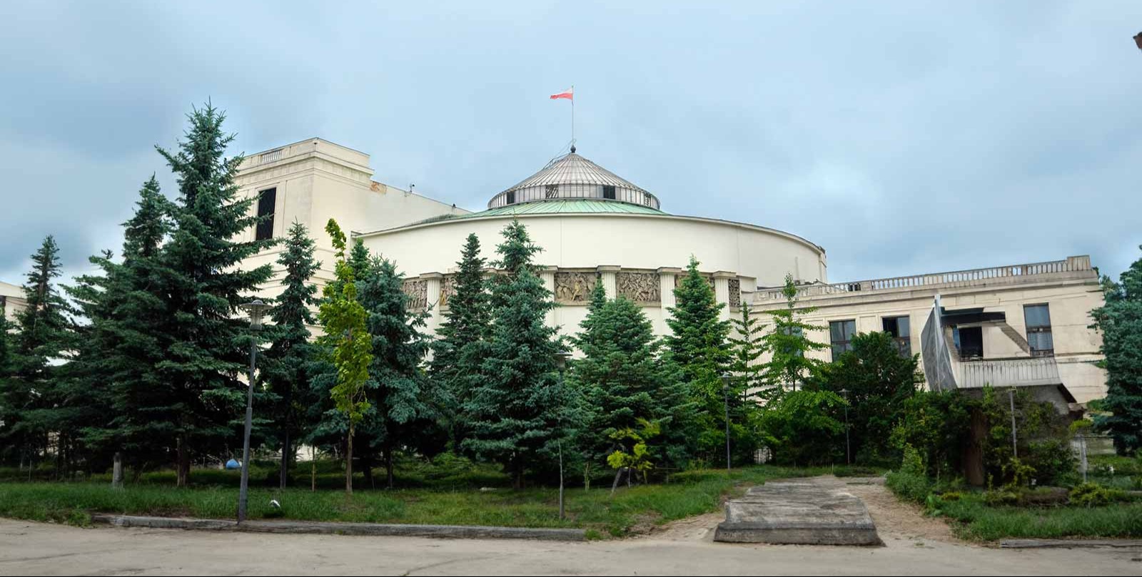 Poland's new president nods to the far right in his first 100 days