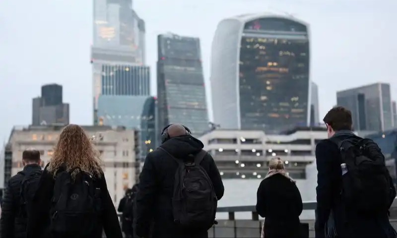 UK GDP grew more than expected in November, boosted by JLR rebound