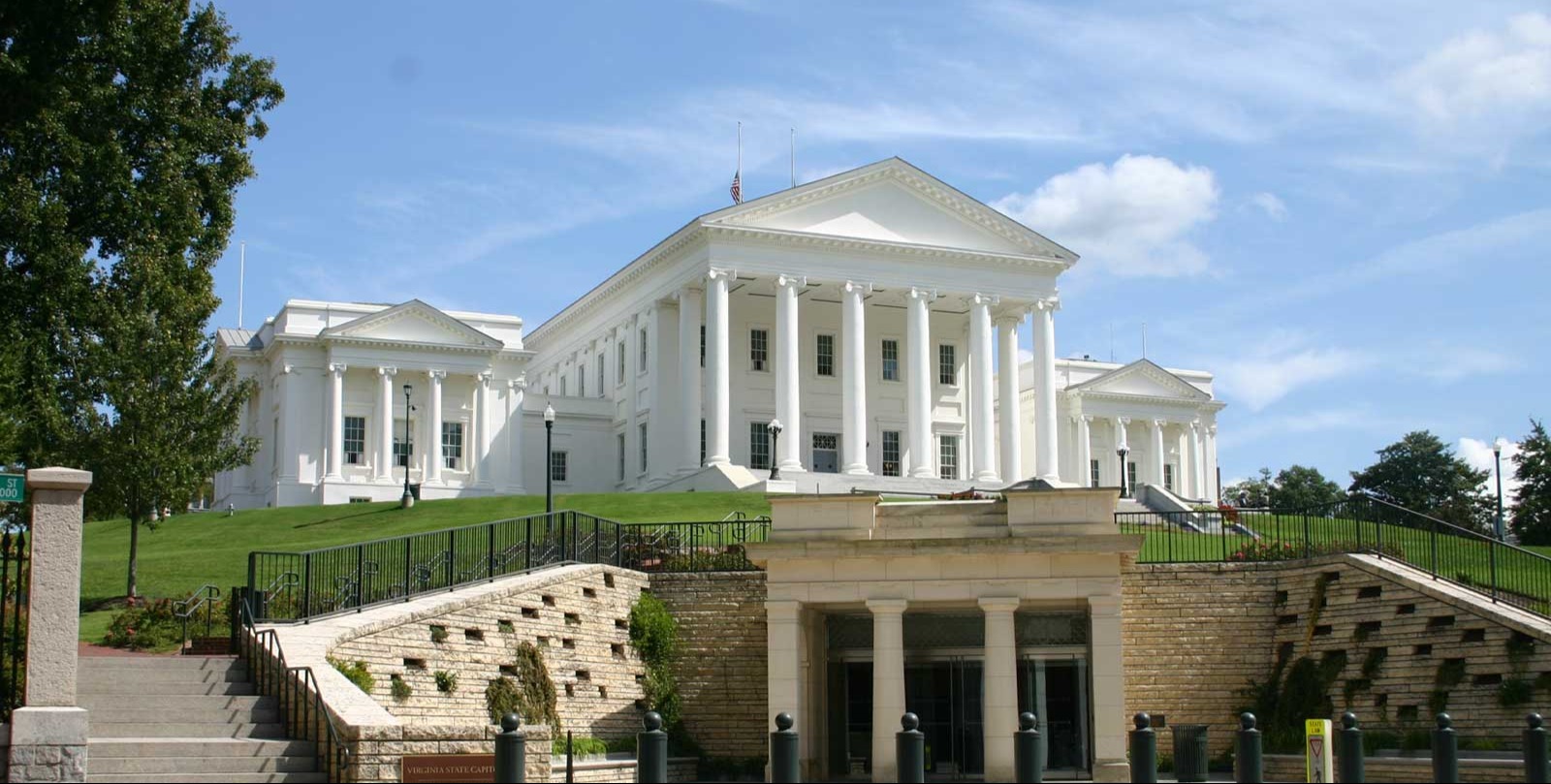 VIDEO | Incoming Virginia governor says Trump has some explaining to do on Venezuela, other agenda items