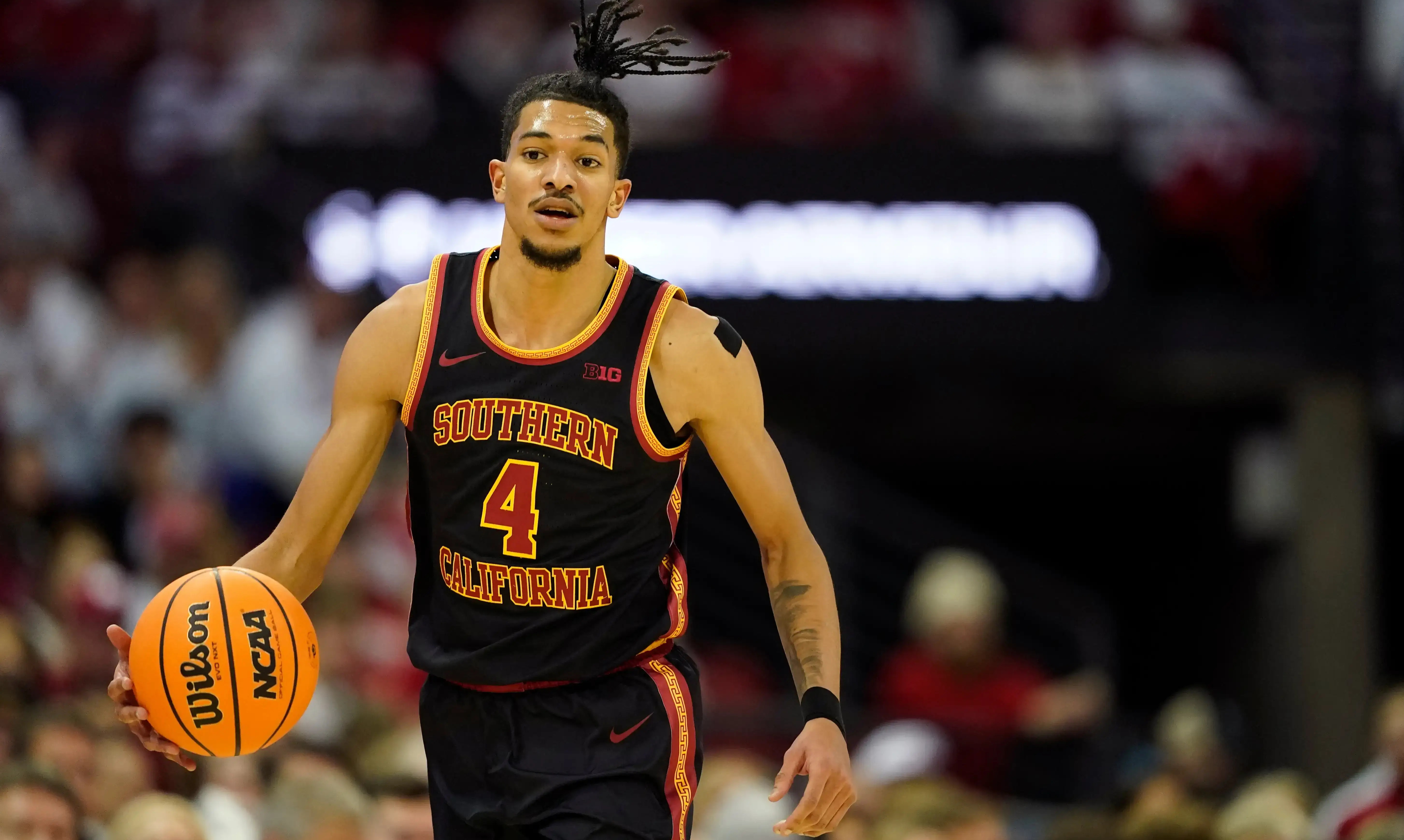 Chad Baker-Mazara hits 5 3s, scores 29; USC beats Wisconsin 73-71