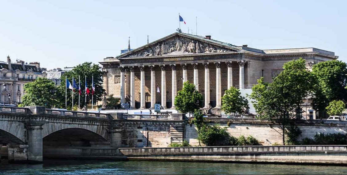 France's budget clears the way for Macron's military spending boost