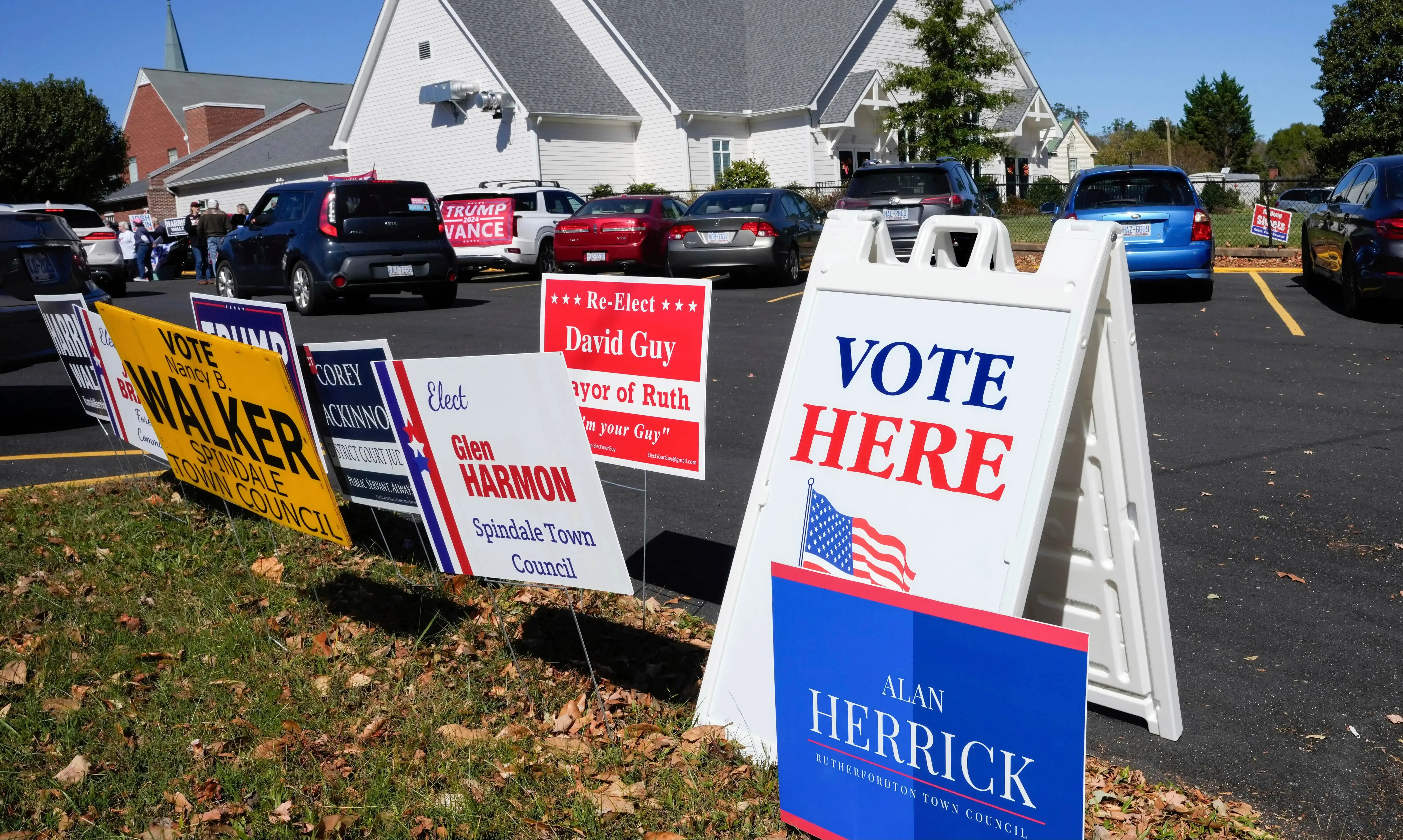 Judge rejects Democrats’ plea for early voting sites at 3 North Carolina universities