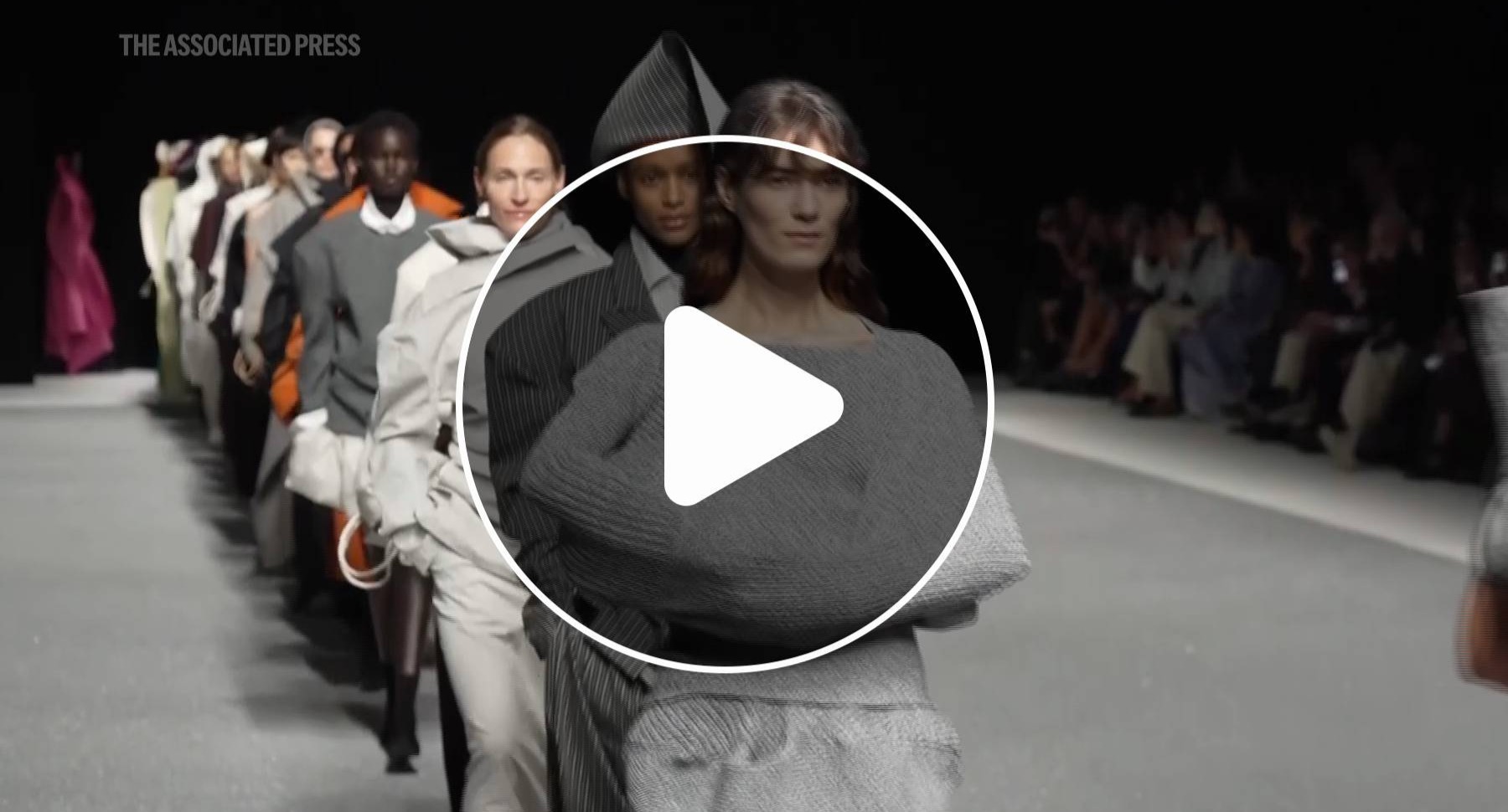 VIDEO | Satoshi Kondo's sculptures at Issey Miyake