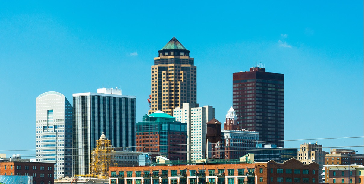 Trump visits Iowa trying to focus on affordability during fallout over nurse's Minneapolis shooting