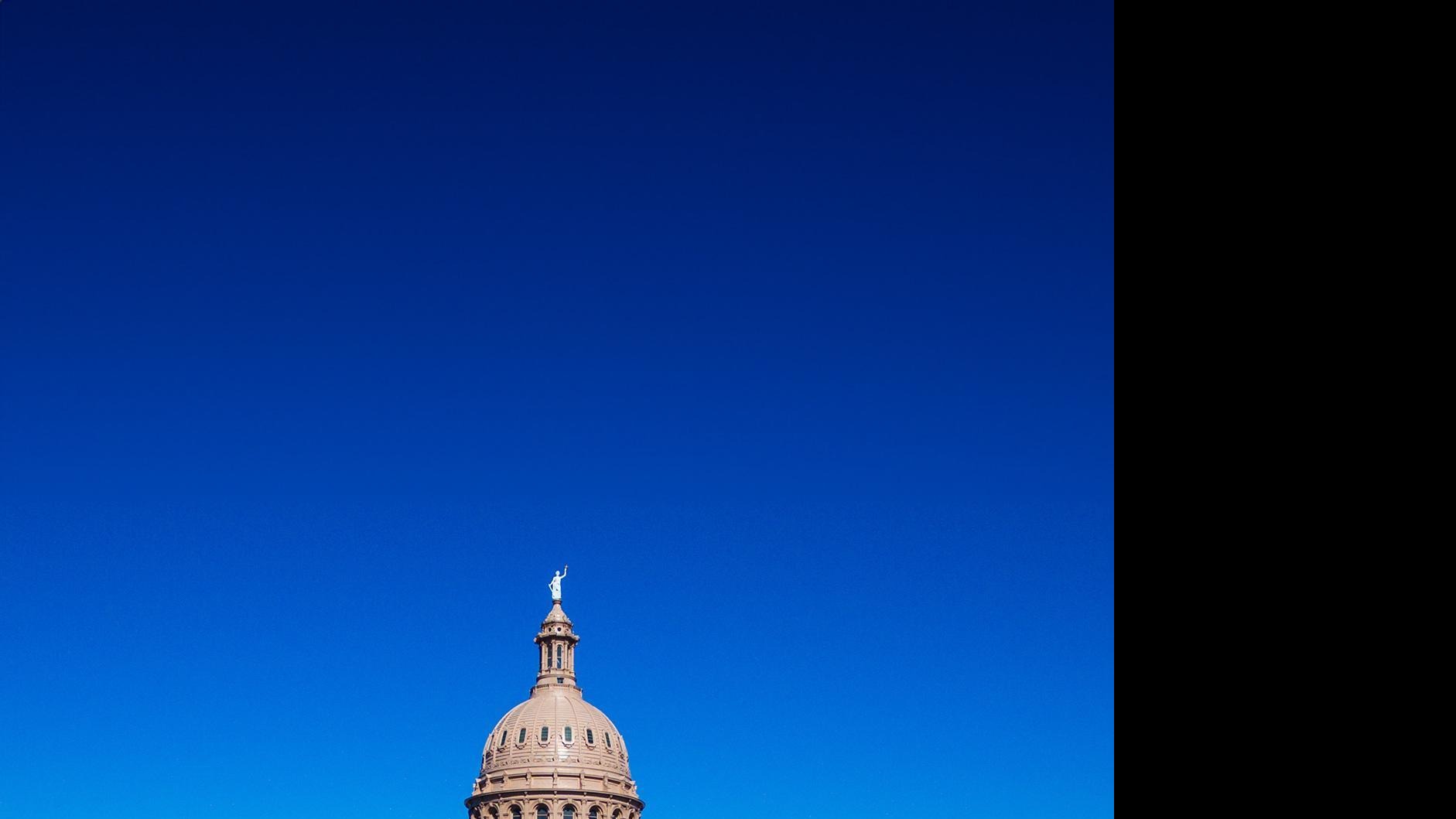 What the Governor of Texas Can Do About Congressional Maps