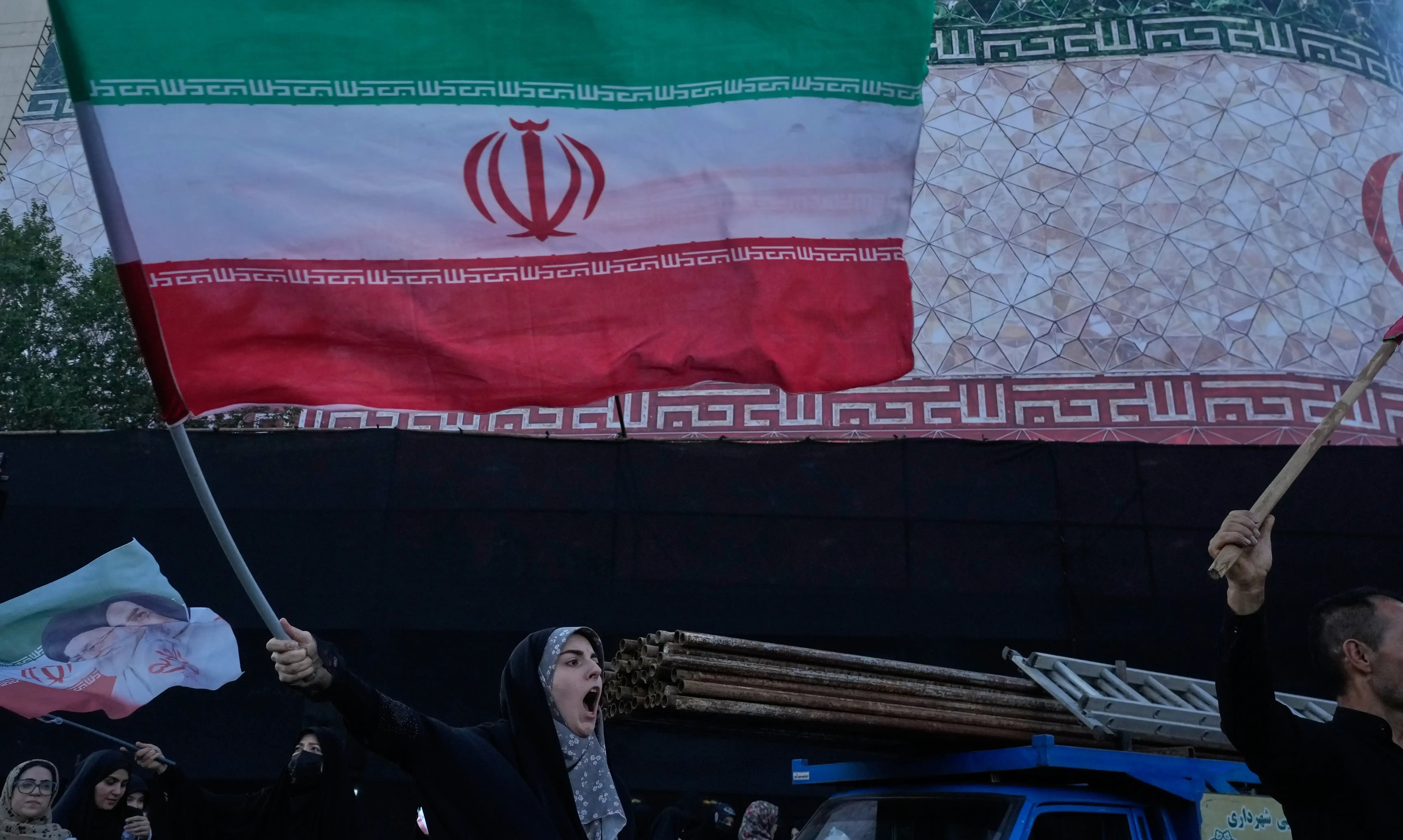 Trump says deal reached with Iran and he has authorized that naval blockade leave Strait of Hormuz