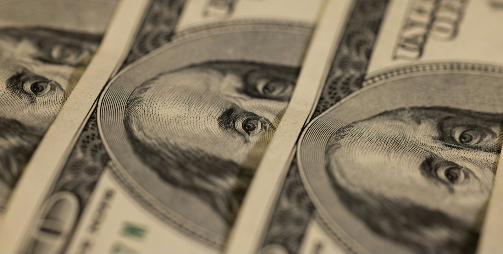 VIDEO | Paramount goes hostile in bid for Warner Bros., challenging a $72 billion offer by Netflix