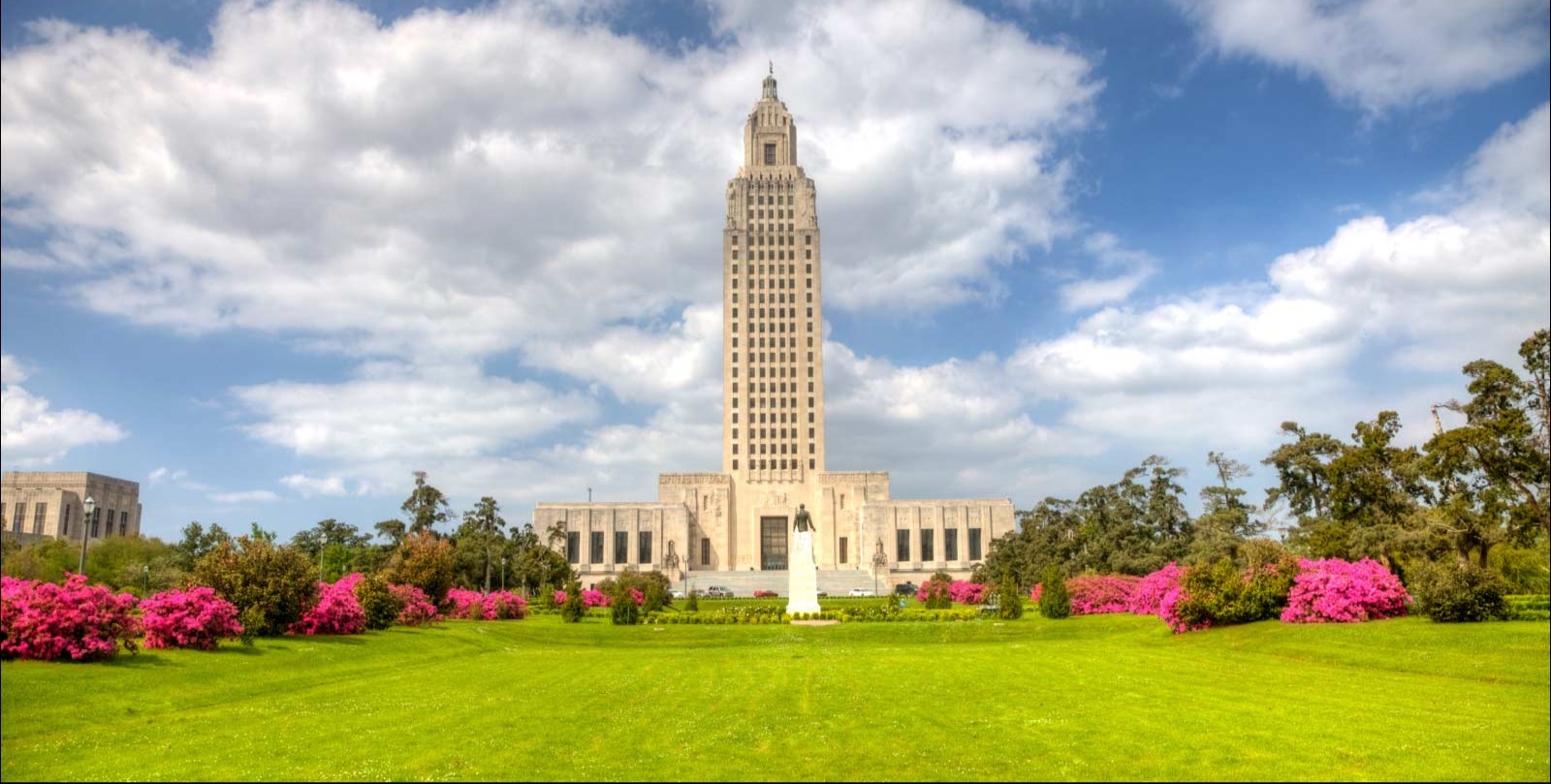 Trump announces he's appointing Louisiana Gov. Jeff Landry to serve as US special envoy to Greenland