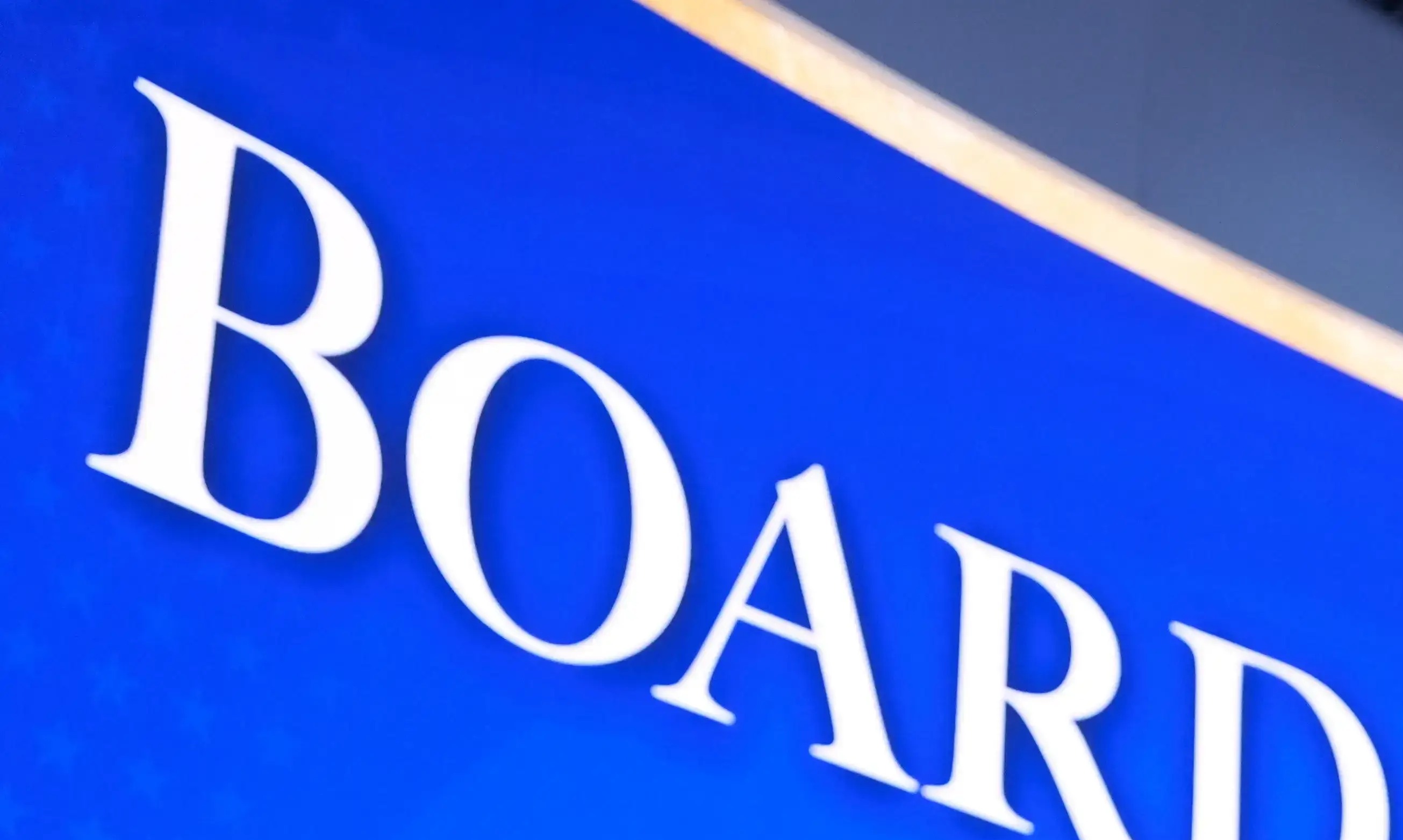 The Latest: Ukrainian President Volodymyr Zelenskyy arrives for Davos talks