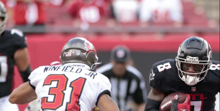 8 Fantasy Football Trade Mistakes That Make Contenders Pay Too Much