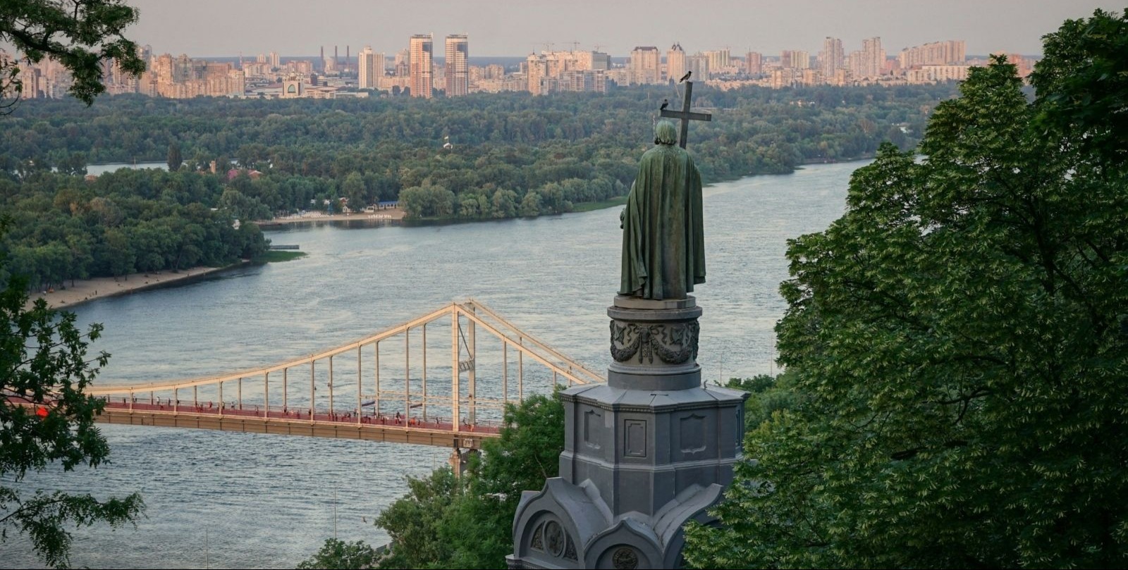 VIDEO | Zelenskyy stresses importance of 'unity' at talks with European allies in London