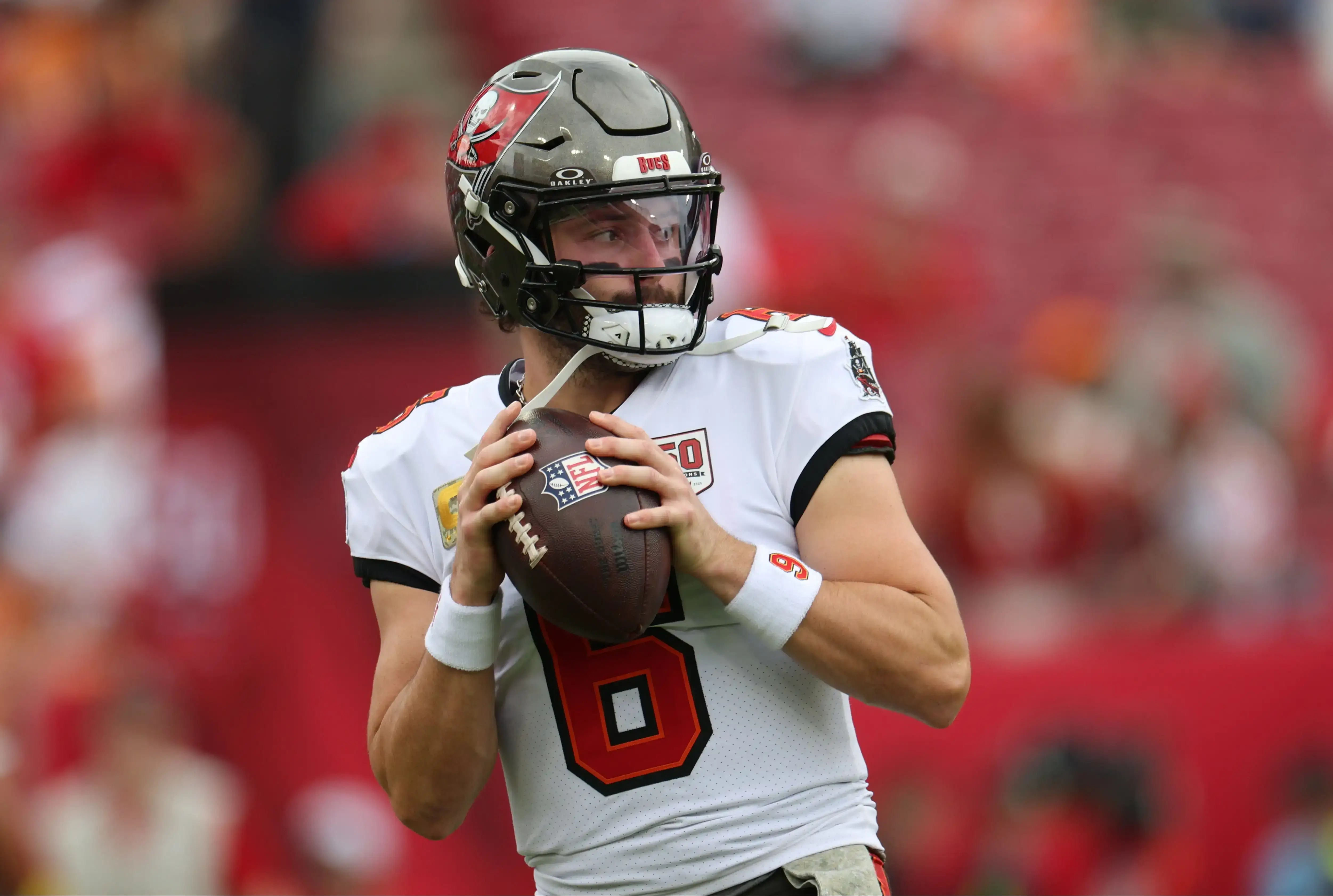 Baker Mayfield, Buccaneers agree to three-year, $165 million contract extension