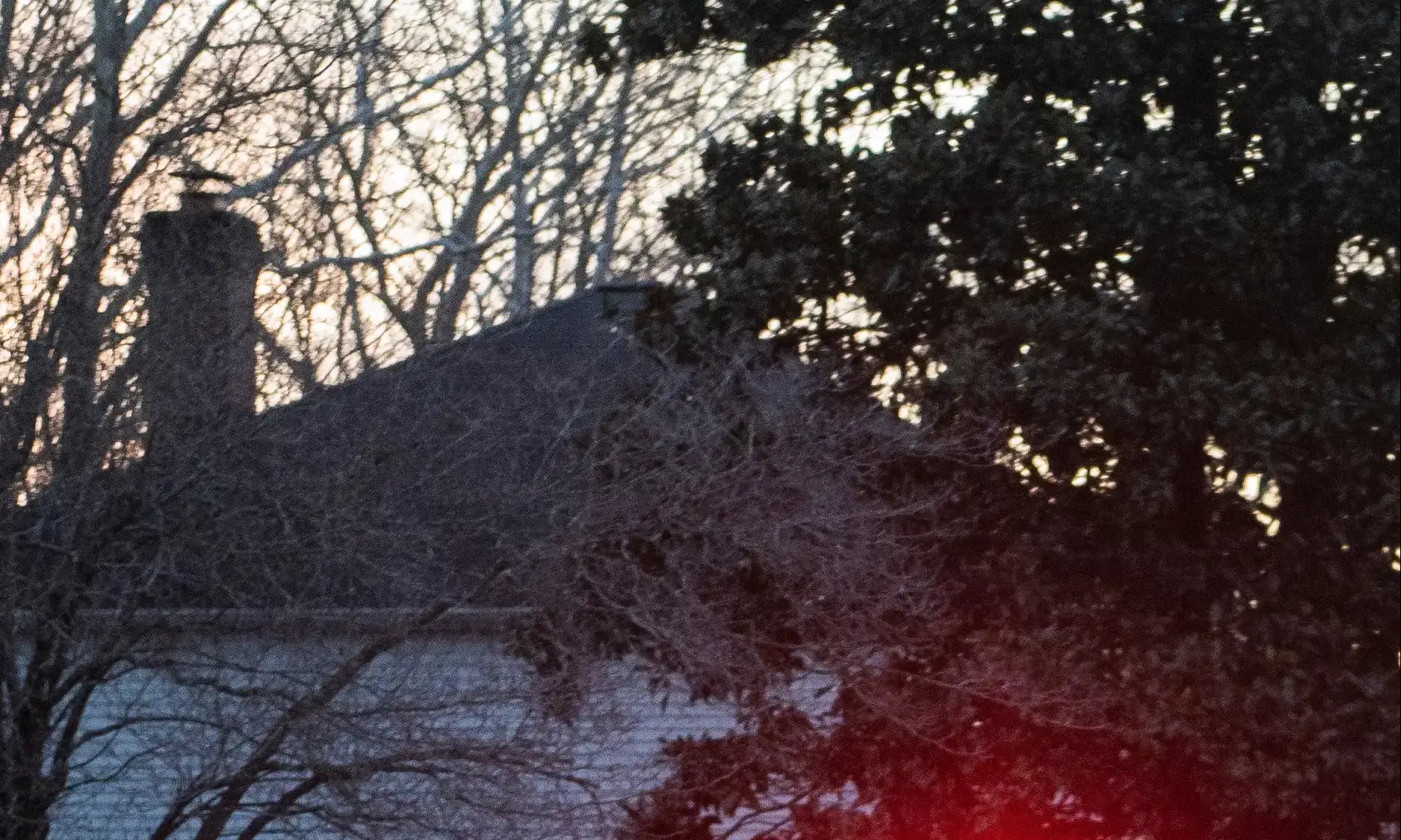 Suspect in DC pipe bomb case said to have confessed in interviews with investigators, AP sources say