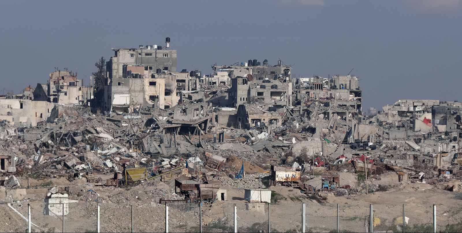 VIDEO | Displaced families in central Gaza endure cold weather and brace for more rain