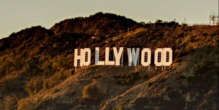 VIDEO | SpongeBob SquarePants immortalized in Hollywood