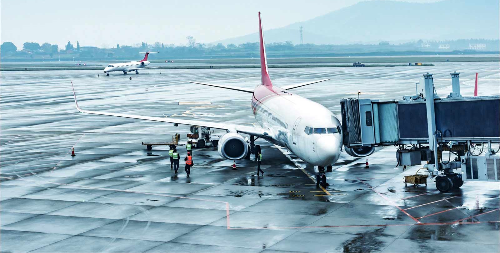 Missed paychecks and airport delays: Pressure mounts on Congress to end the funding shutdown