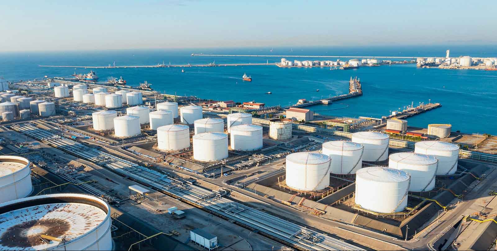 Abu Dhabi hosts oil summit as OPEC+ halts production hikes planned for first quarter of 2026