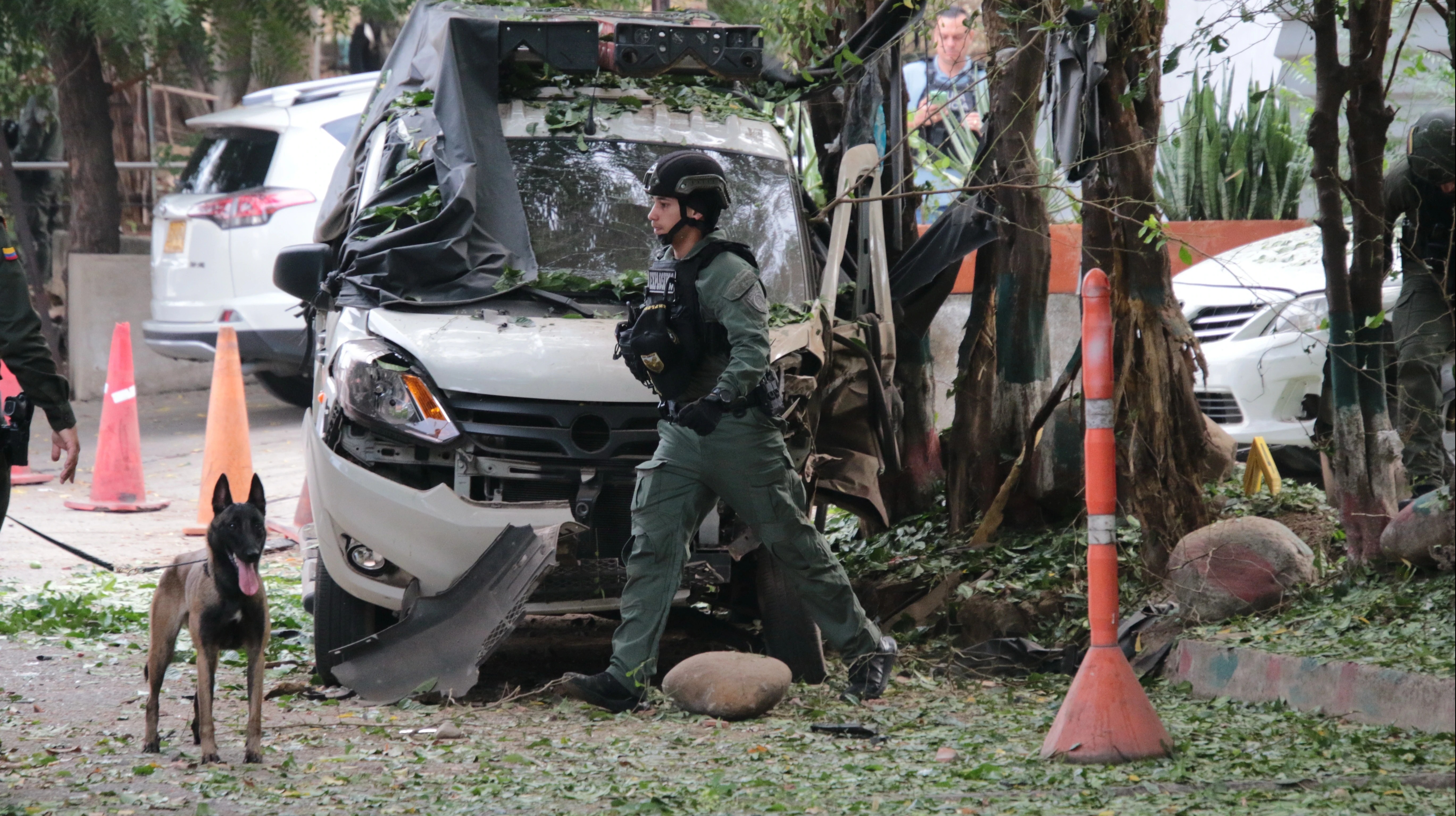 Bomb blast near Colombia’s border with Venezuela injures at least 4 police officers